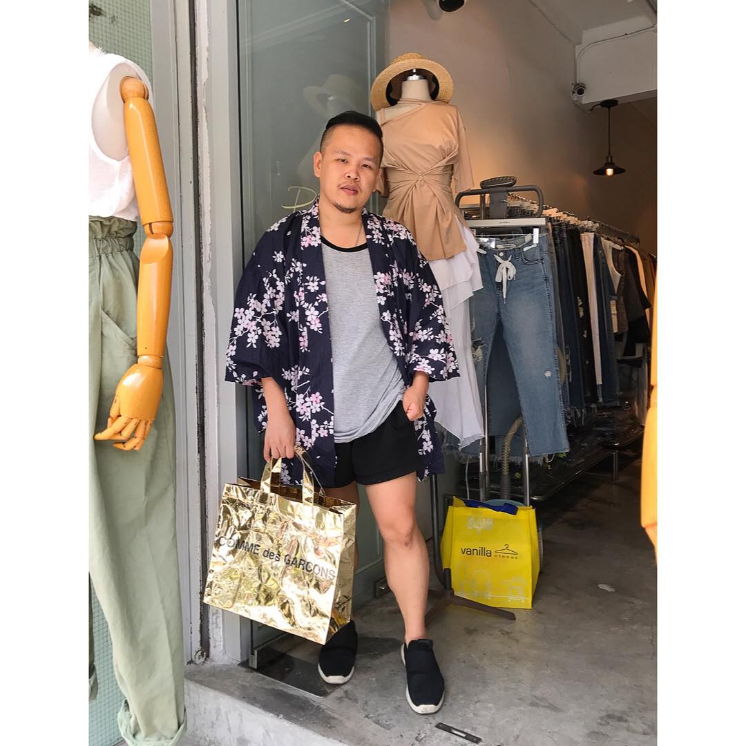 Customer wearing Sumo Vintage